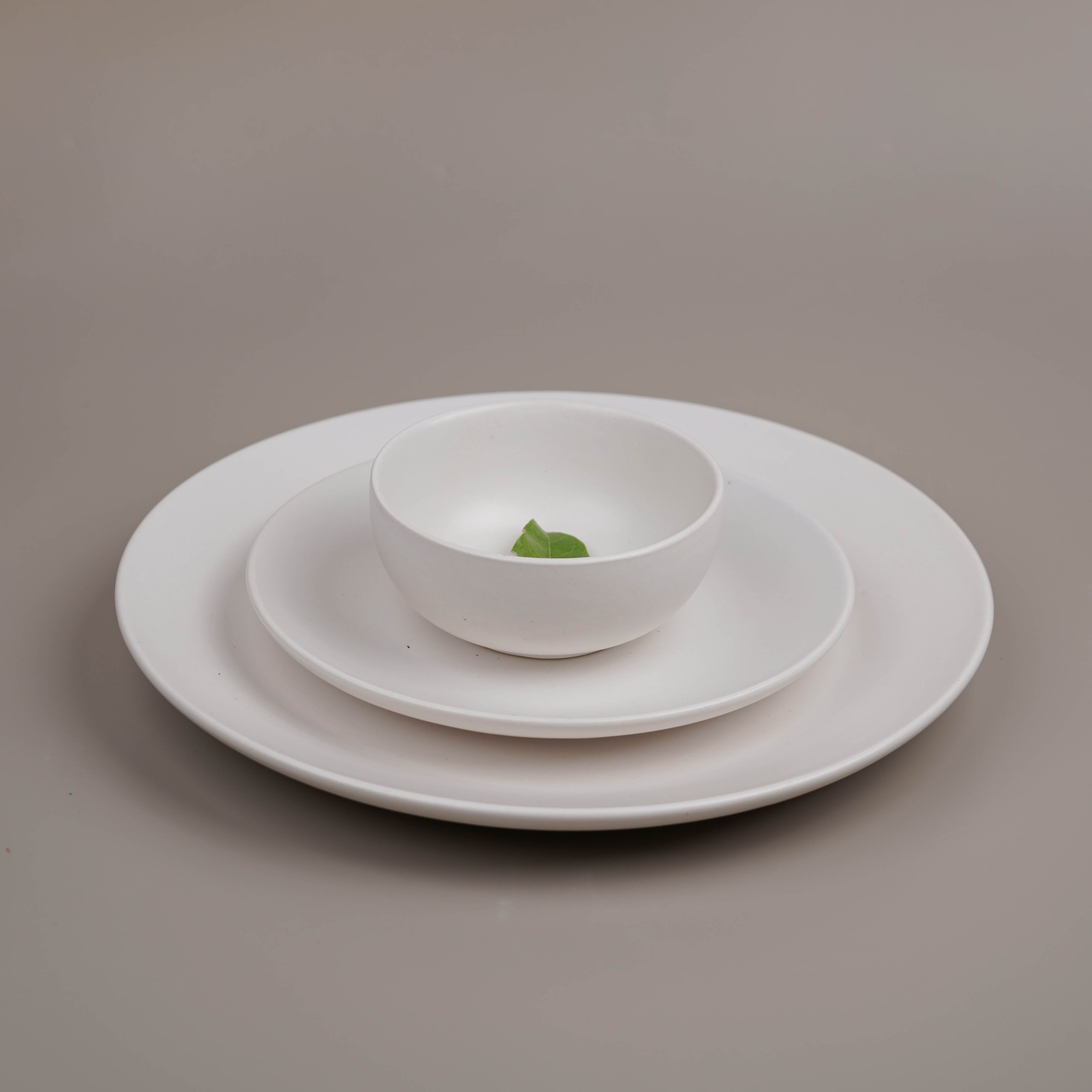 Classic White Ceramic Dinner Set (Set of 20)