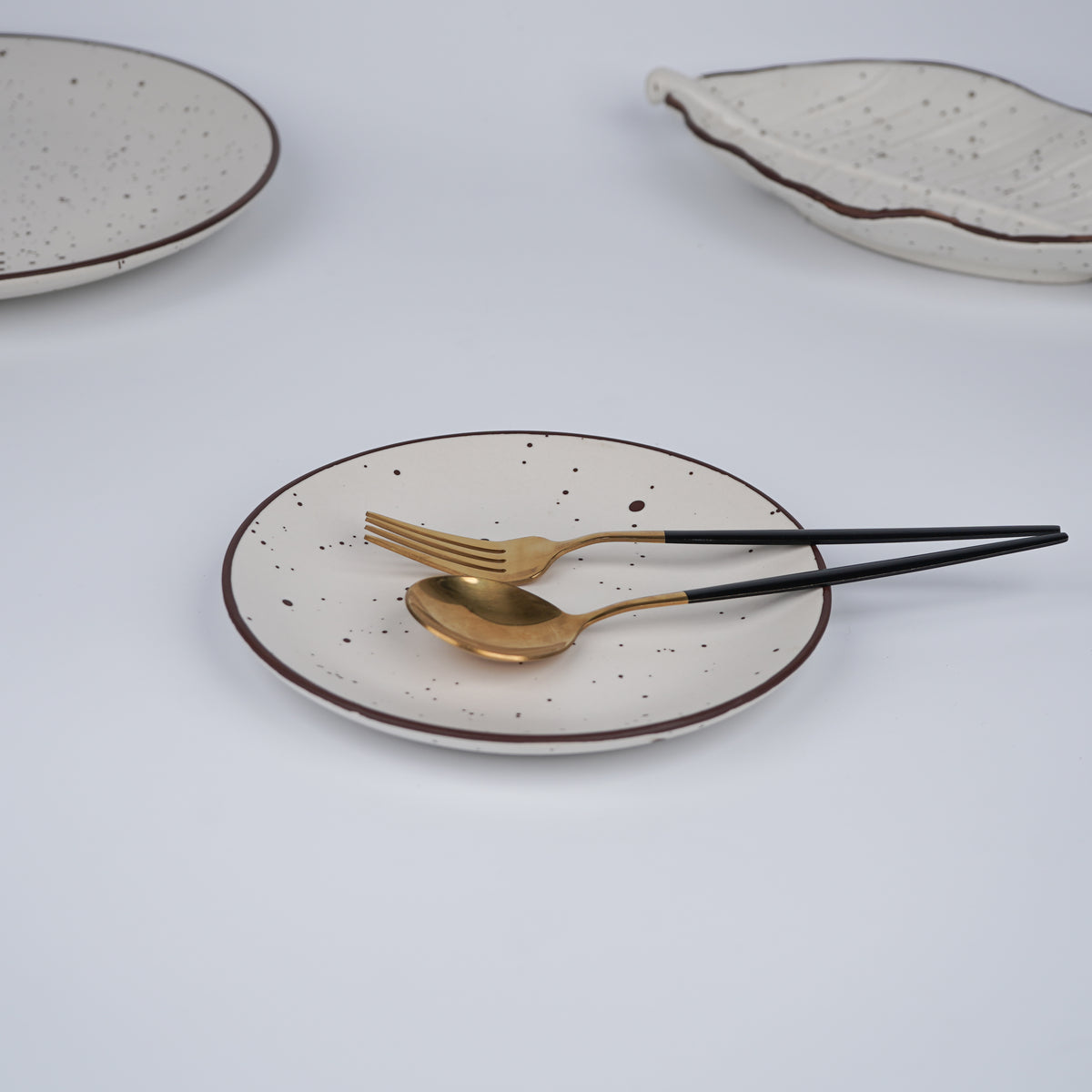 White Ceramic Speckled Dinner Set (Set of 19)