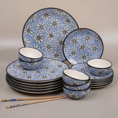 Petal Perfection Dinnerware (Set of 18)