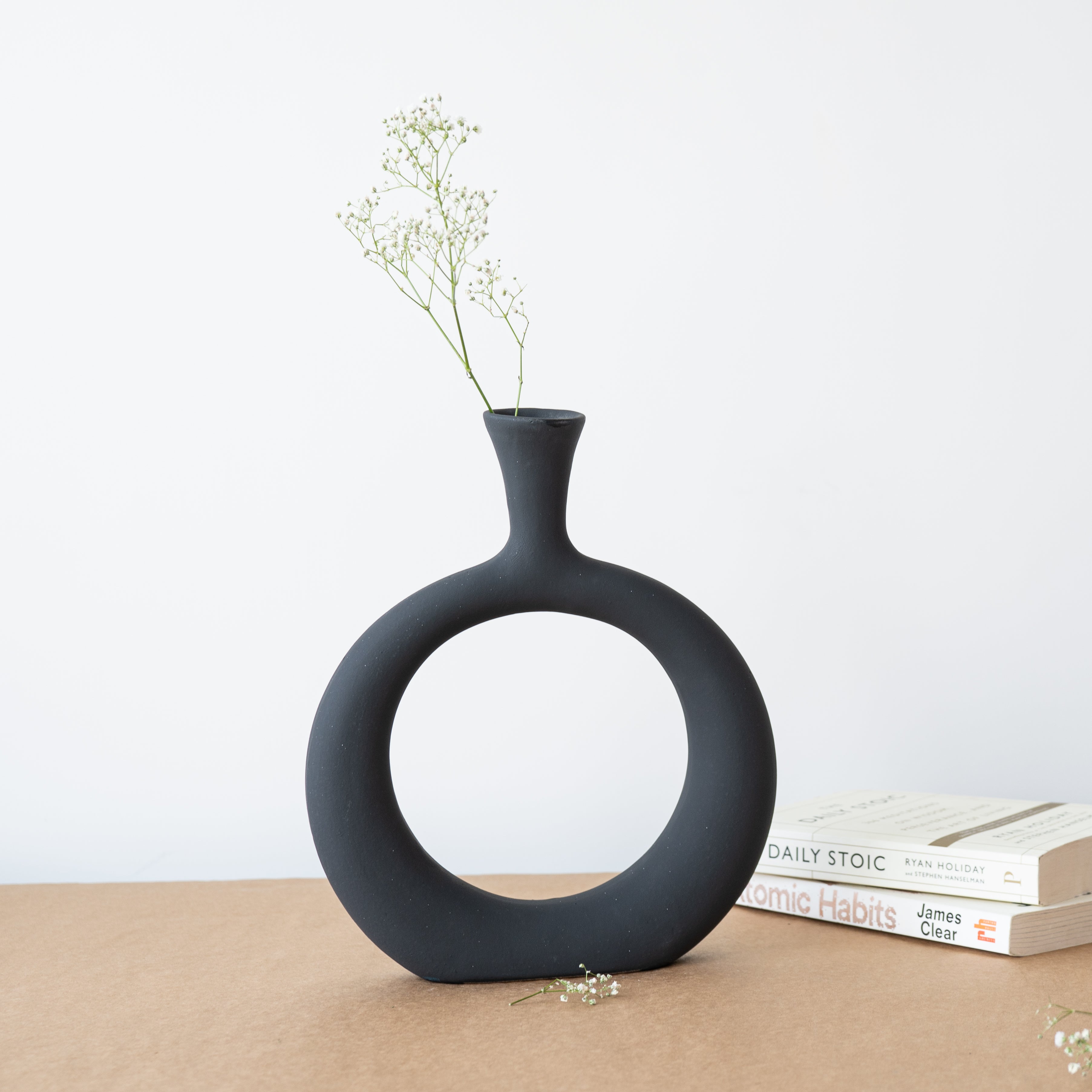 Ceramic Circle Vase in Black