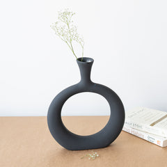 Ceramic Circle Vase in Black