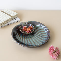 Green Ceramic Shell Shaped Chip and Dip Platter