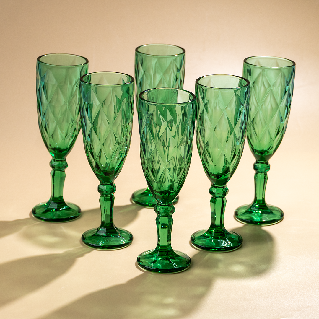Emerald Green Diamond-Cut Glass Goblet - Set of 6