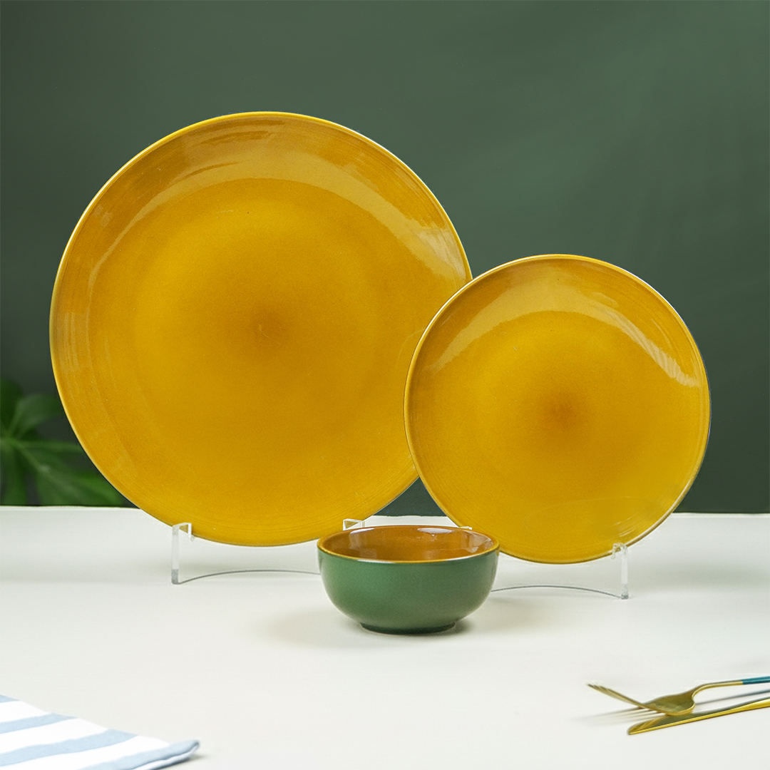 Golden Dinner Set with Green Exterior (Set of 3)