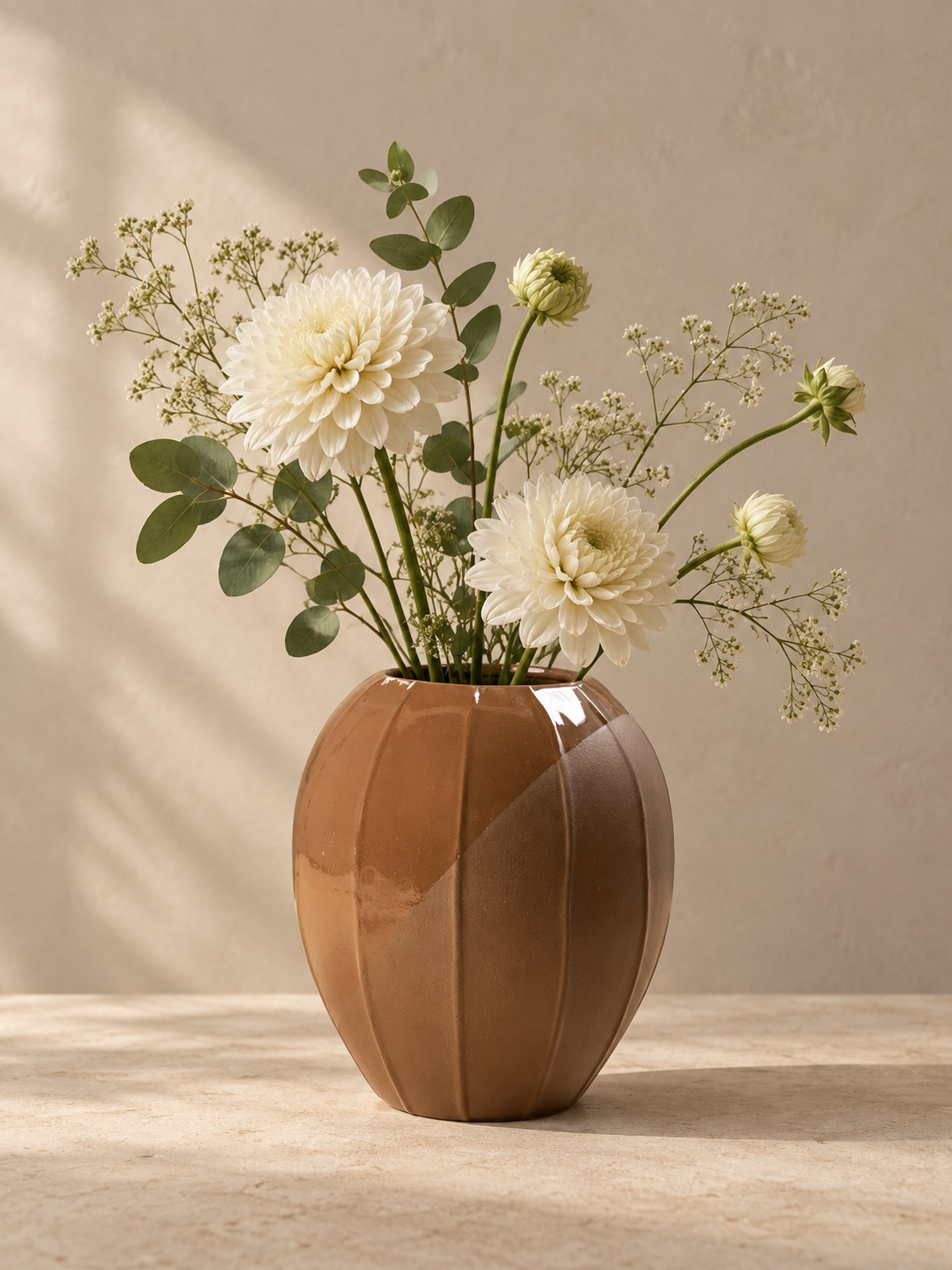 Half-Matte Half-Gloss Ceramic Flower Vase Main image