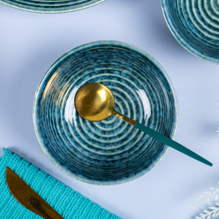 Blue Color Spiral Dinner Set - Set of 12