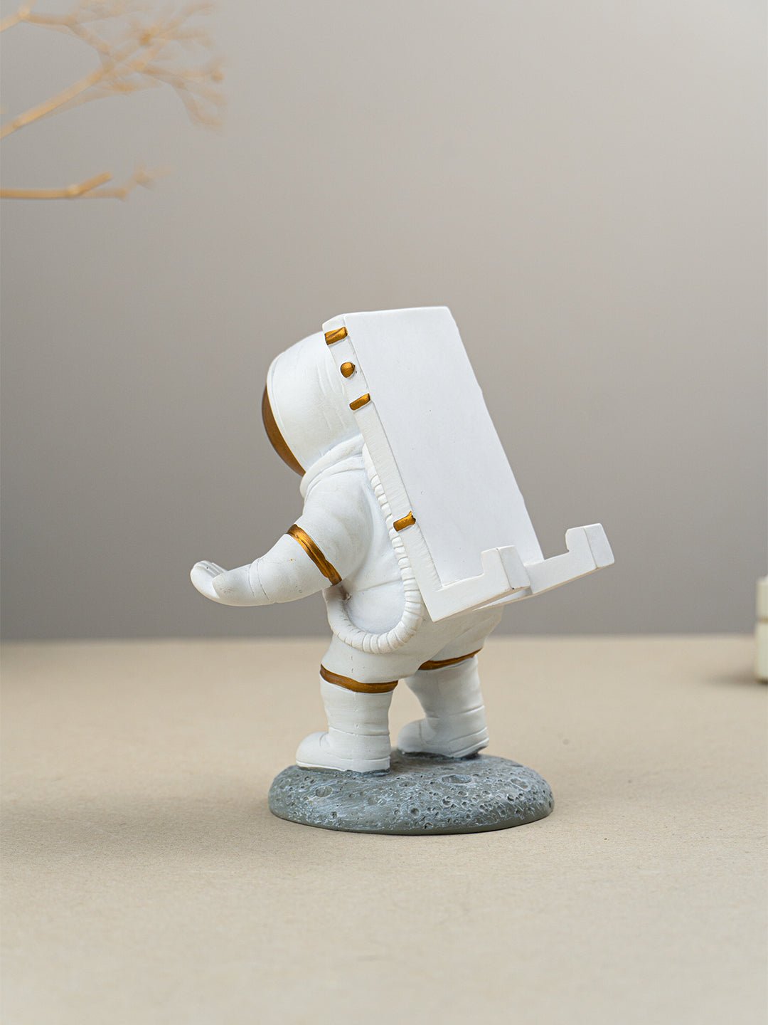 Astronaut Phone Holder with Space-Themed Design - The Golden Theory