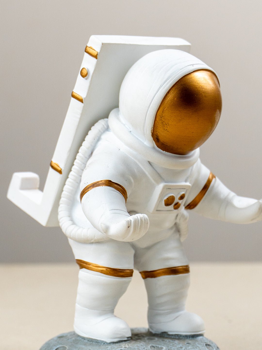 Astronaut Phone Holder with Space-Themed Design - The Golden Theory