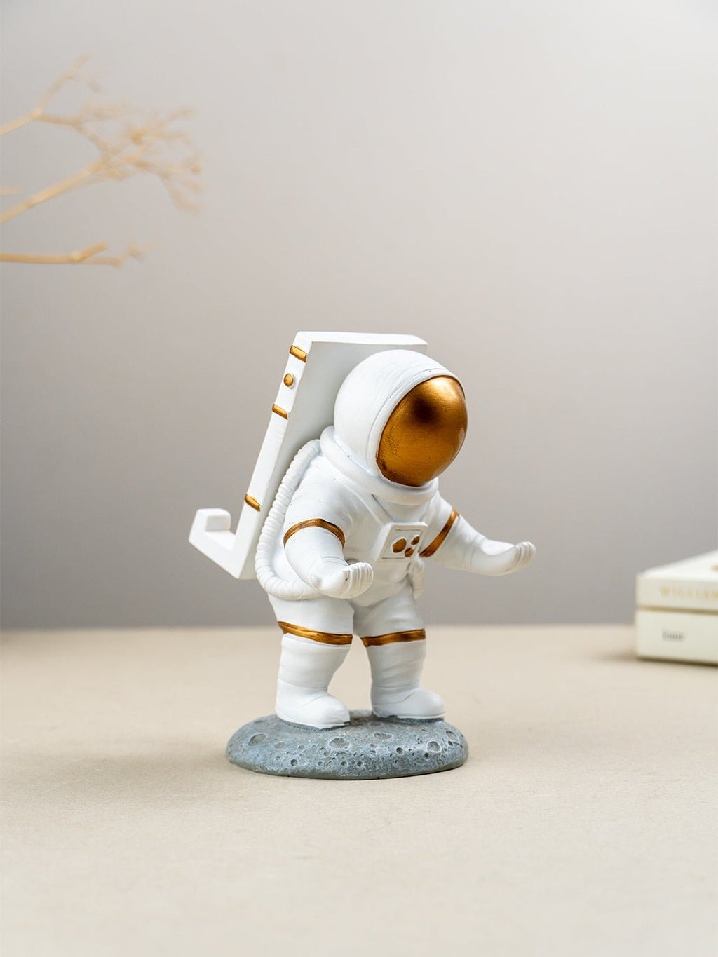 Astronaut Phone Holder with Space-Themed Design - The Golden Theory