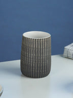 Black and Ivory Ribbed Ceramic Bathroom Set of 4 - The Golden Theory