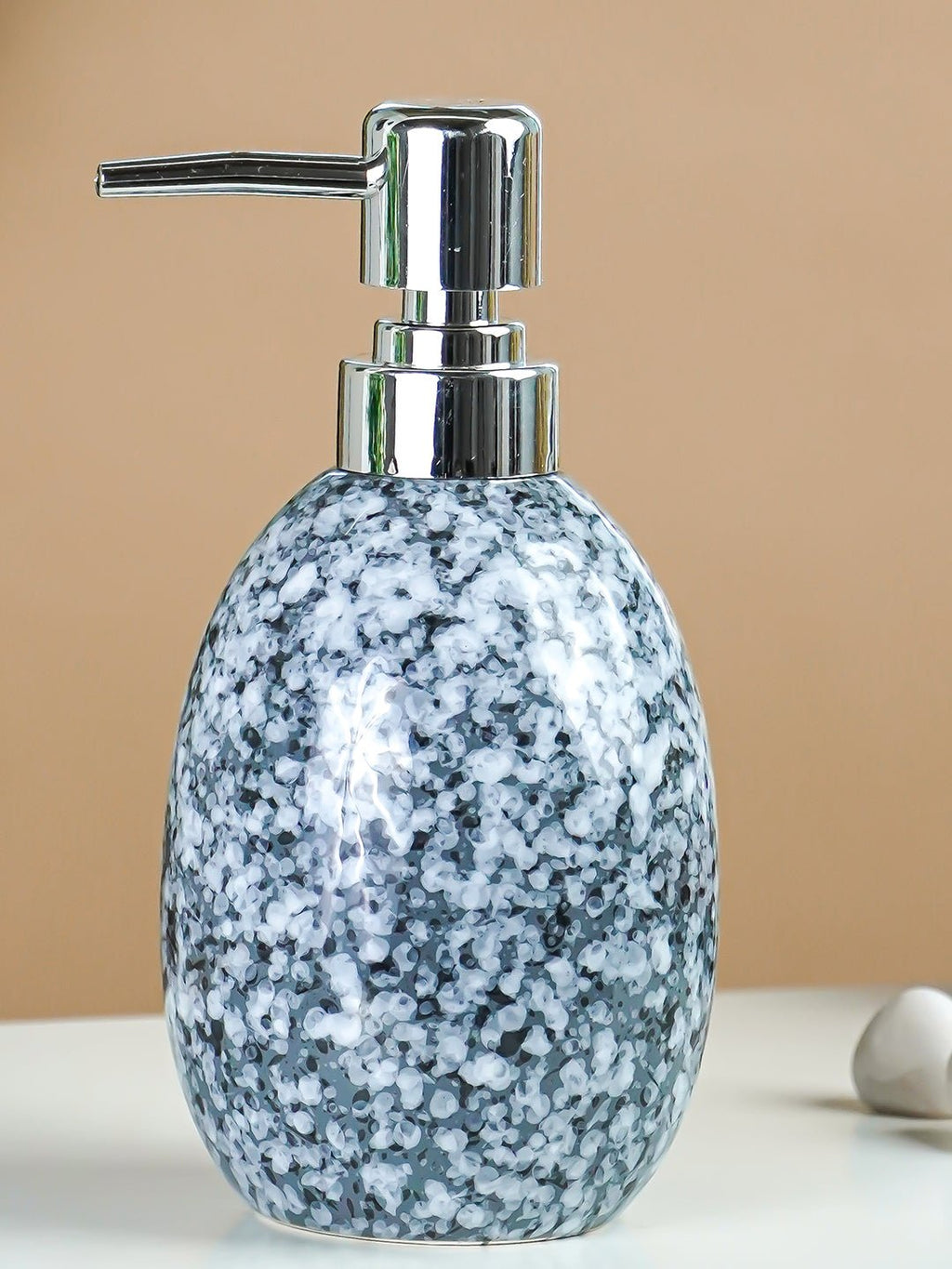 Black and White Granite-Style Ceramic Soap Dispenser - The Golden Theory