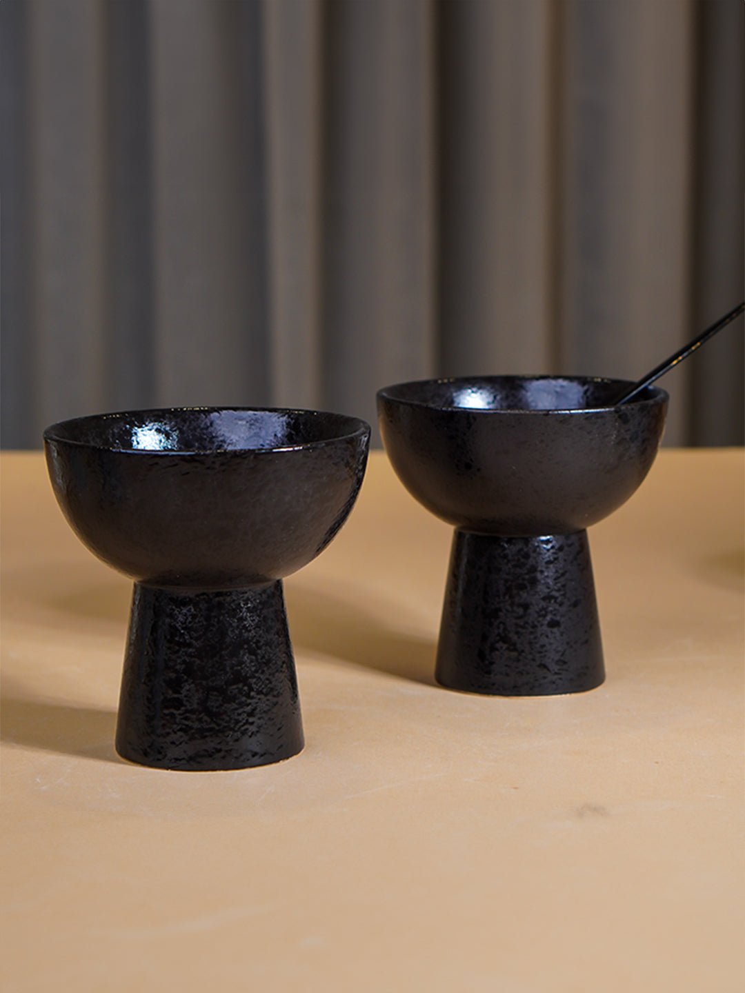 Black Pedestal Ceramic Bowls Set of 4 Secondary image