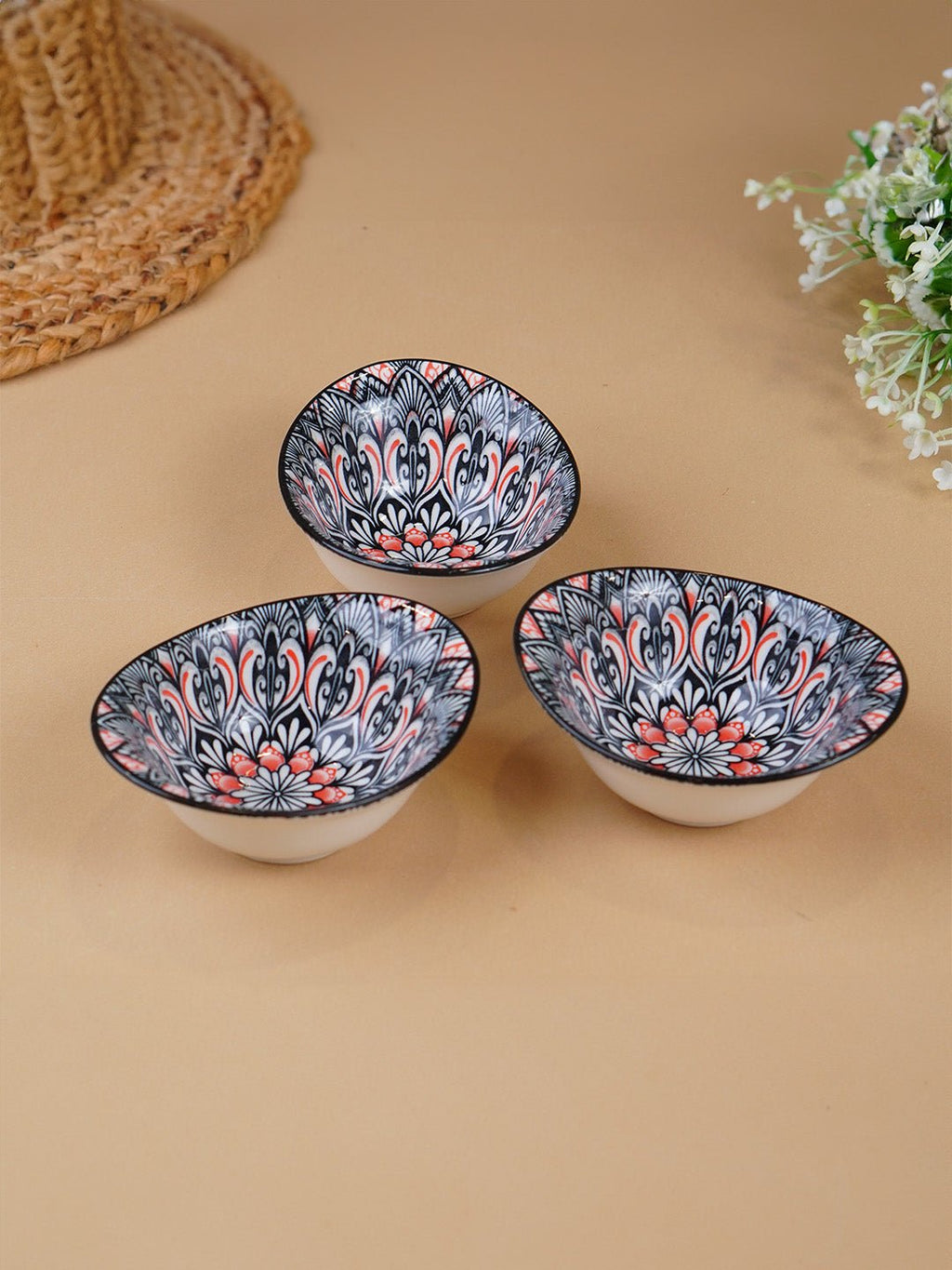 Black & Red Floral Long Ceramic Bowls Set of 3 - The Golden Theory