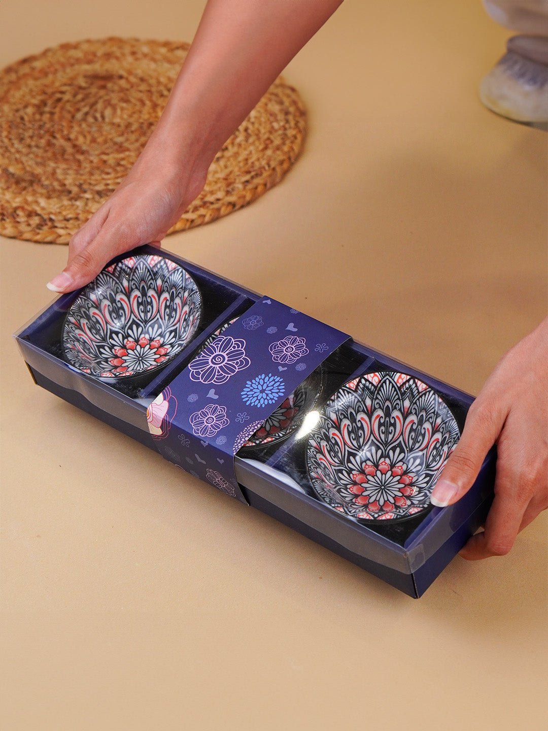 Black & Red Floral Long Ceramic Bowls Set of 3 - The Golden Theory