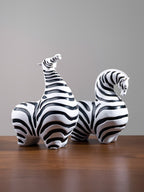 Black & White Zebra Sculpture Set - The Golden Theory