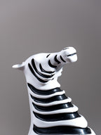 Black & White Zebra Sculpture Set - The Golden Theory