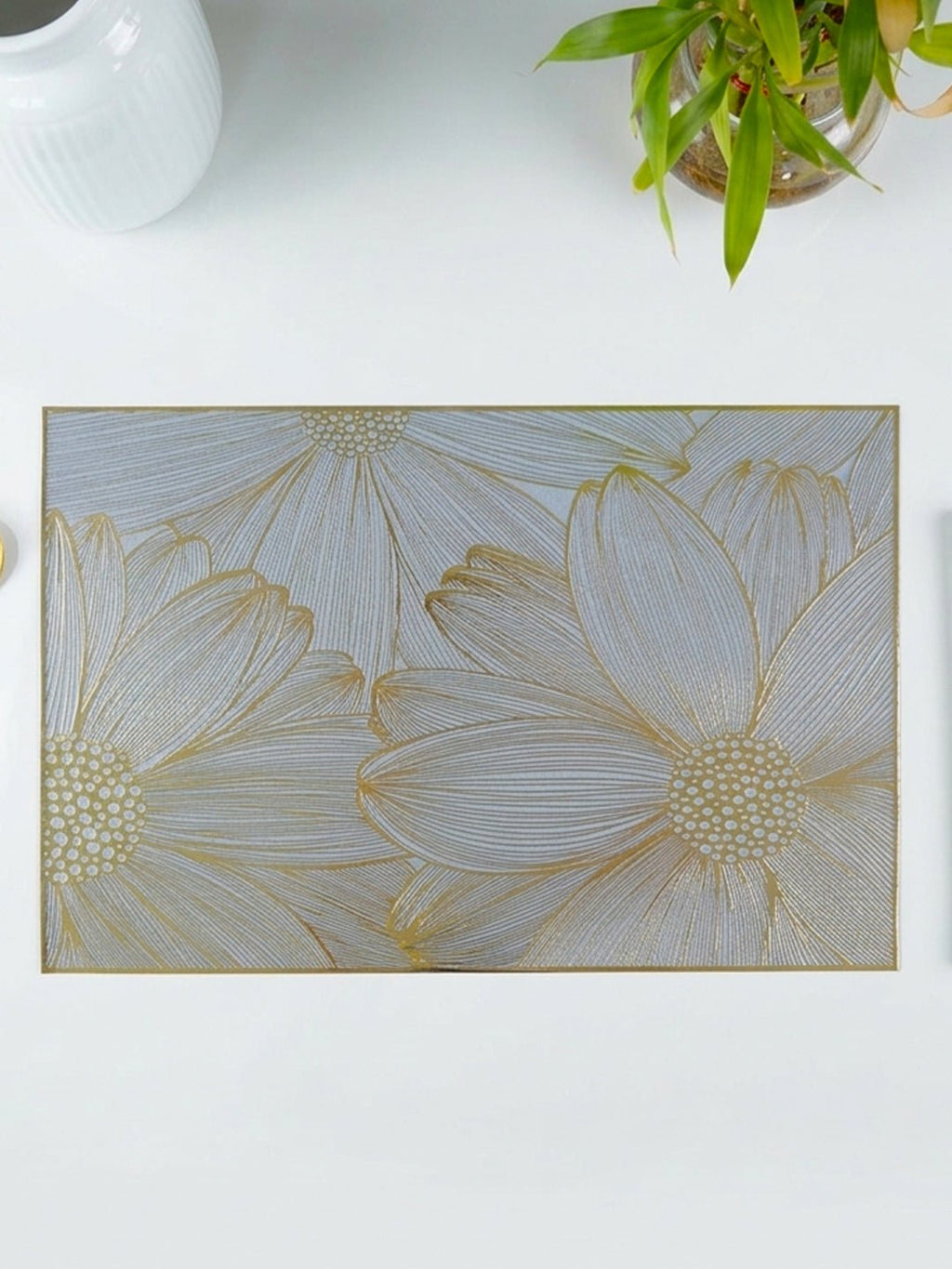 Bloom Wipeable Table Mats | Set of 2,6 - The Golden Theory