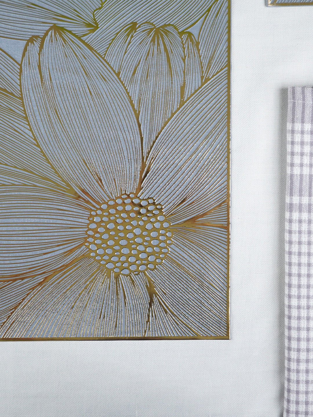 Bloom Wipeable Table Mats | Set of 2,6 - The Golden Theory