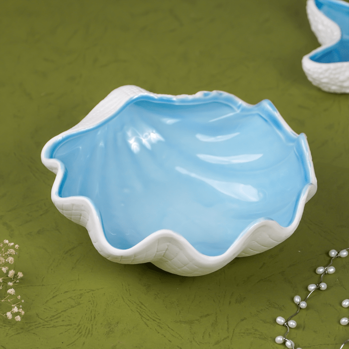 Blue and White Shell-Shaped Jwellery Bowl - The Golden Theory