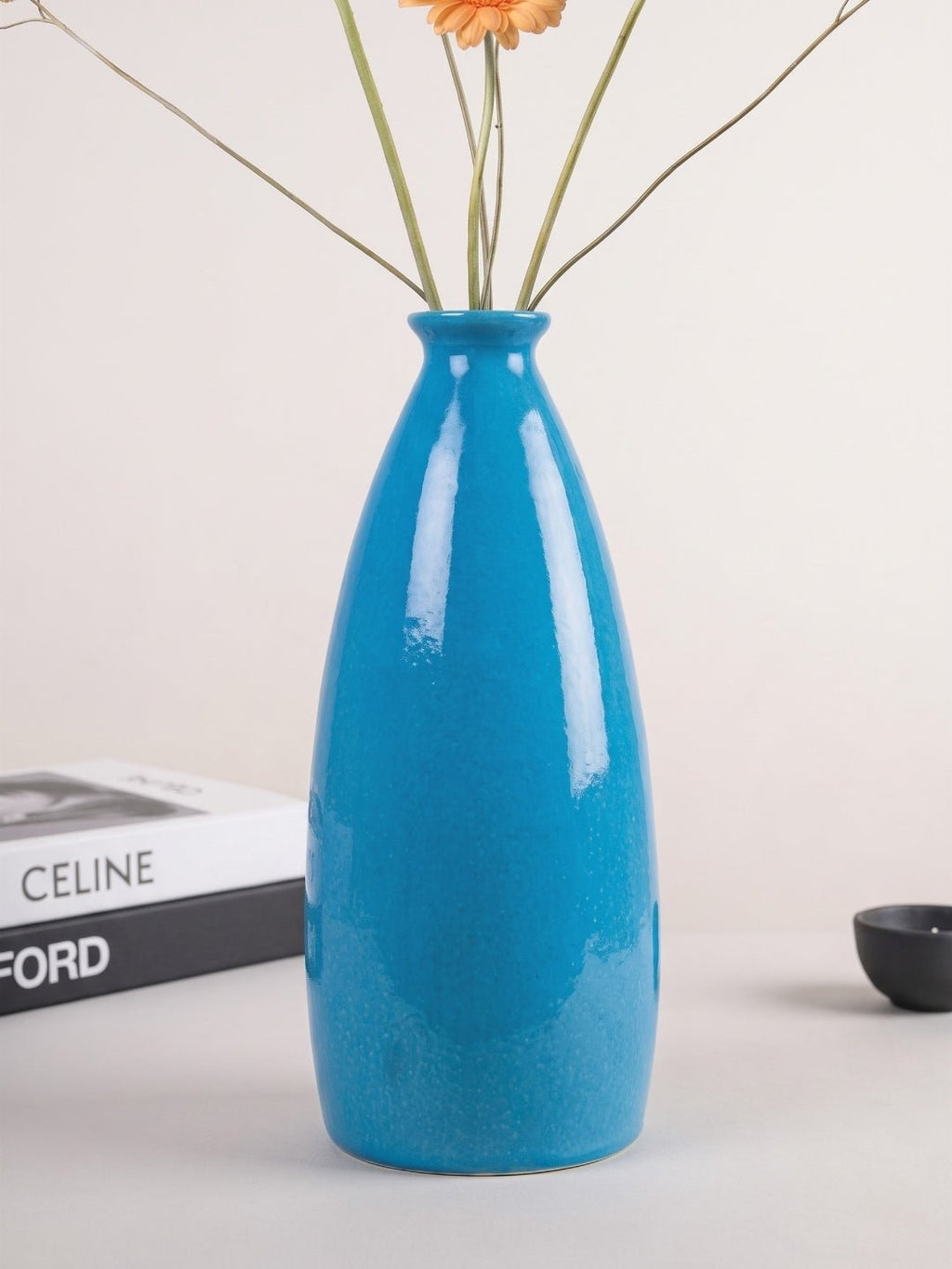 Blue Color Bottle-Shaped Long Flower Vase - The Golden Theory