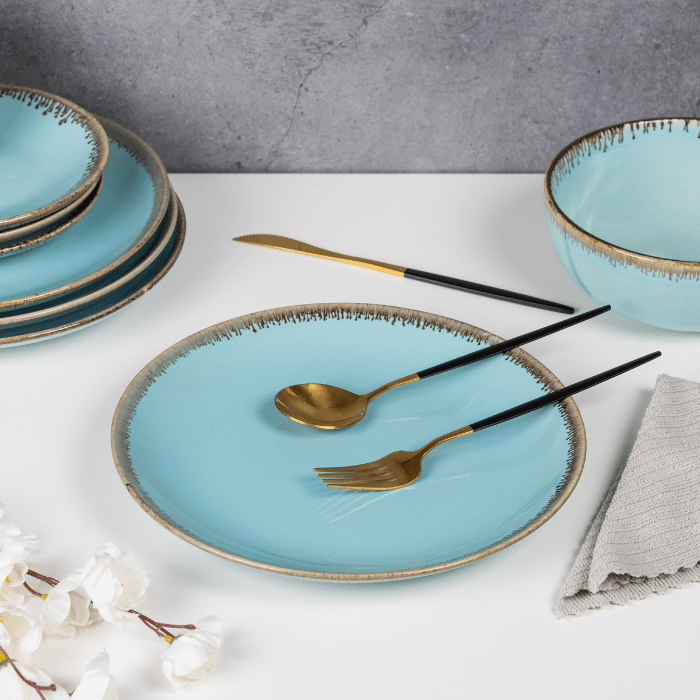Blue Color Round 7'' Quarter Plate with Brown Drops Border - The Golden Theory