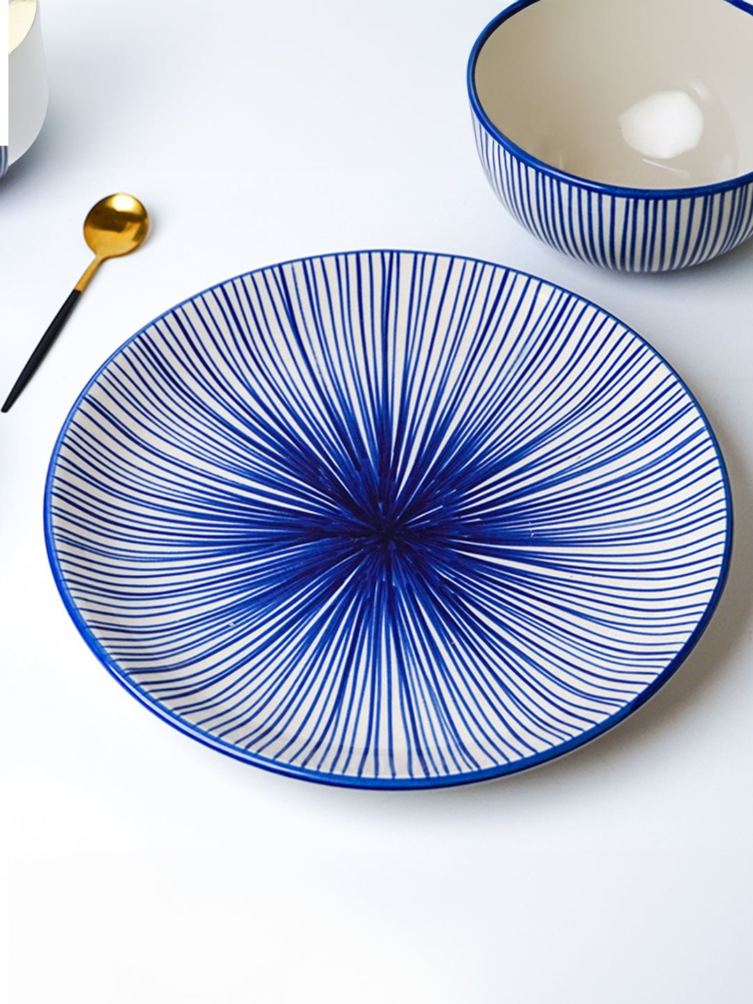Blue Floral Hand-Painted Ceramic Dinner Plate - The Golden Theory