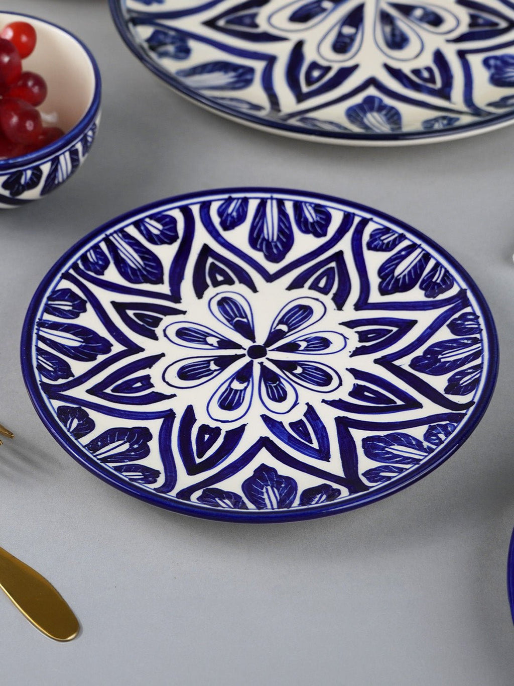 Blue Floral Mandala Design Quarter Plate - The Golden Theory