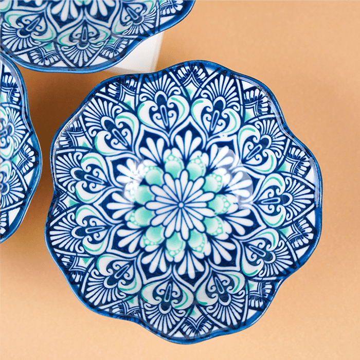 Blue Scallop-Edge Ceramic Bowls Set of 3 - The Golden Theory