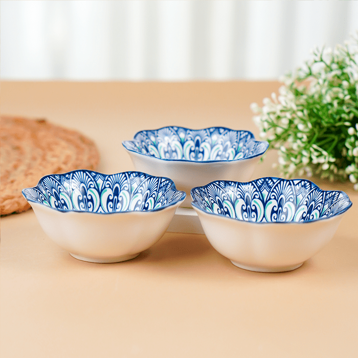 Blue Scallop-Edge Ceramic Bowls Set of 6 - The Golden Theory