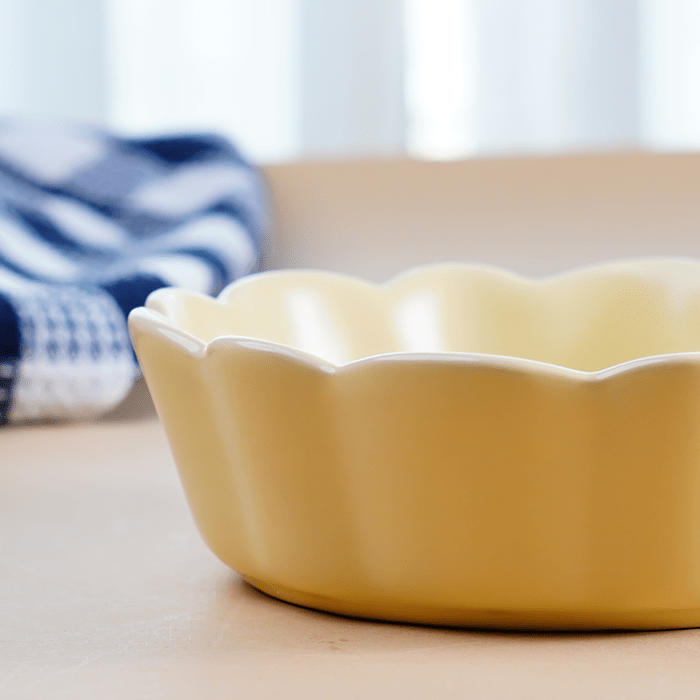 Butter Yellow Ceramic Bowl with Scalloped Edges - Small - The Golden Theory