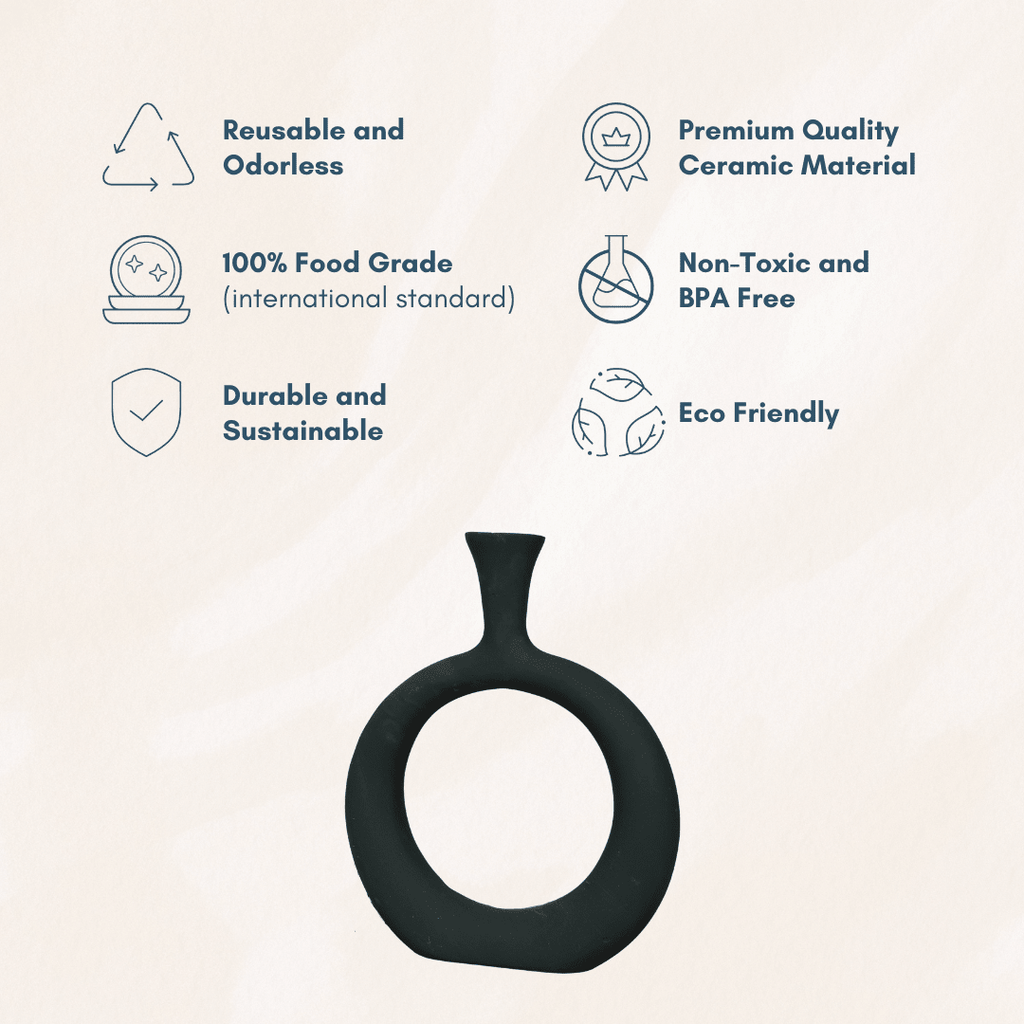 Ceramic Circle Vase in Black - The Golden Theory