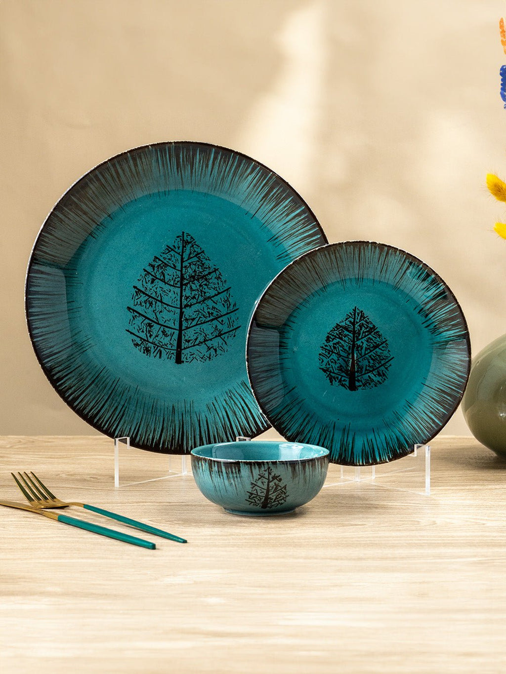 Ceramic Dinner Set with Black Tree Motif - Set of 18 - The Golden Theory