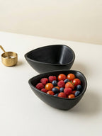 Ceramic Pyramid Serving Bowl in Black - The Golden Theory
