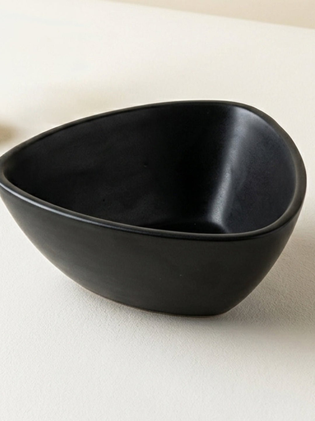 Ceramic Pyramid Serving Bowl in Black - The Golden Theory