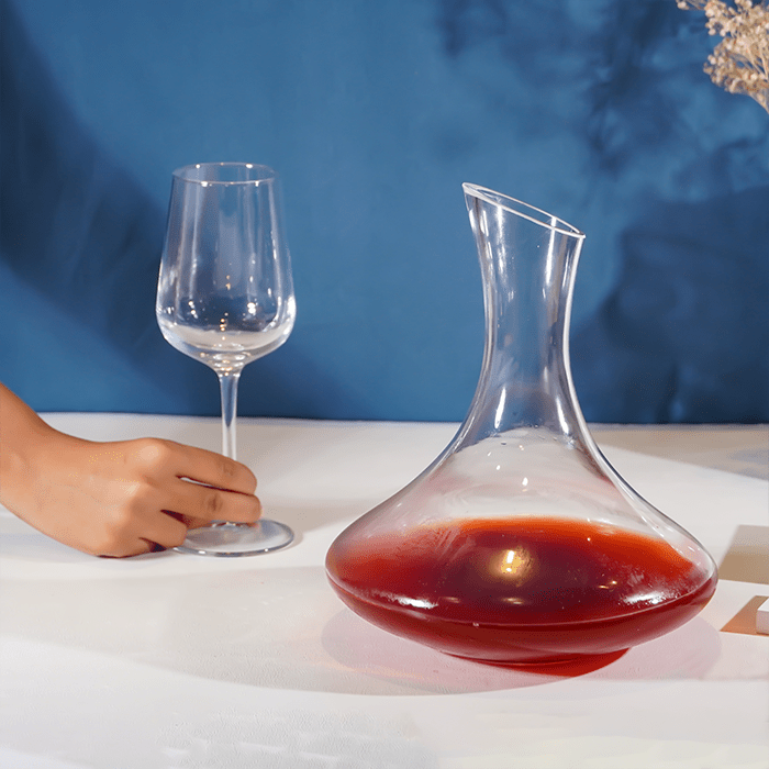 Clear Glass Wine Decanter with Slanted Spout - The Golden Theory