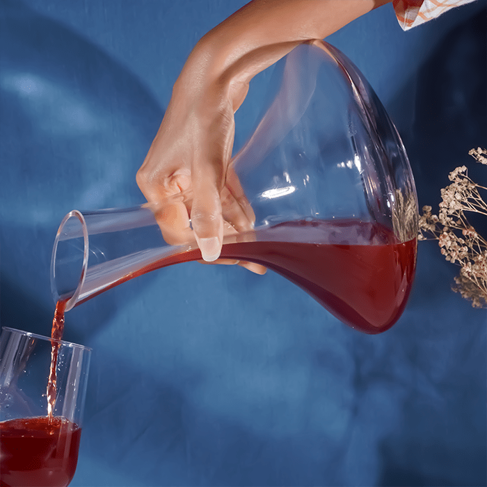 Clear Glass Wine Decanter with Slanted Spout - The Golden Theory