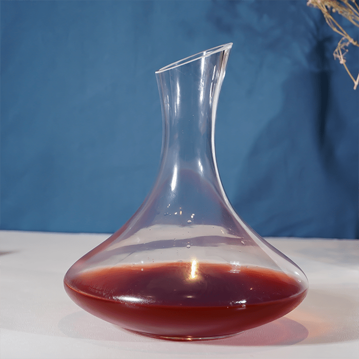 Clear Glass Wine Decanter with Slanted Spout - The Golden Theory