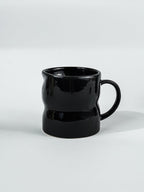 Curved Grip Design Black Ceramic Mug - The Golden Theory