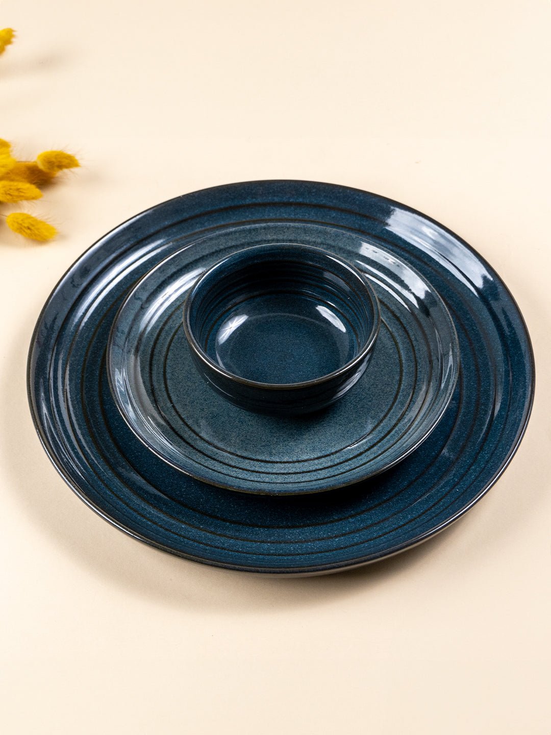 Deep Indigo Ceramic Dinner Set of 20 Secondary image
