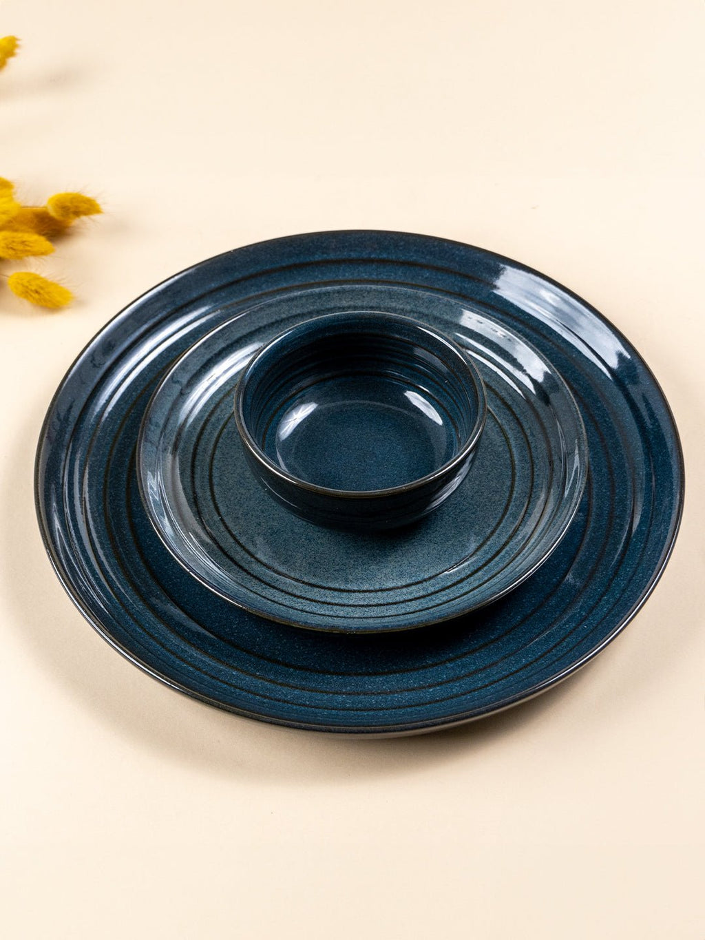 Deep Indigo Ceramic Dinner Set of 20 - The Golden Theory