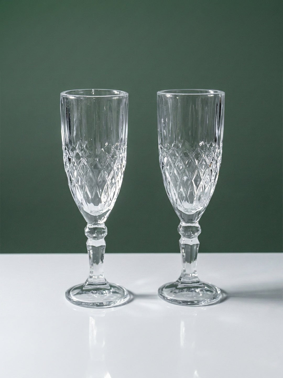 Diamond-Embossed Champagne Flutes - Set of 6 Secondary image