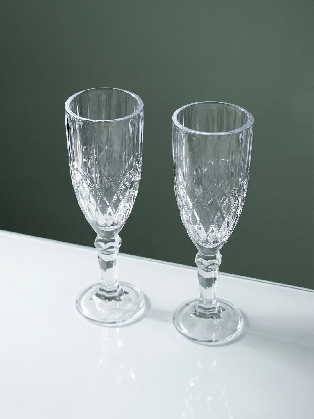 Diamond-Embossed Champagne Flutes - Set of 6 - The Golden Theory
