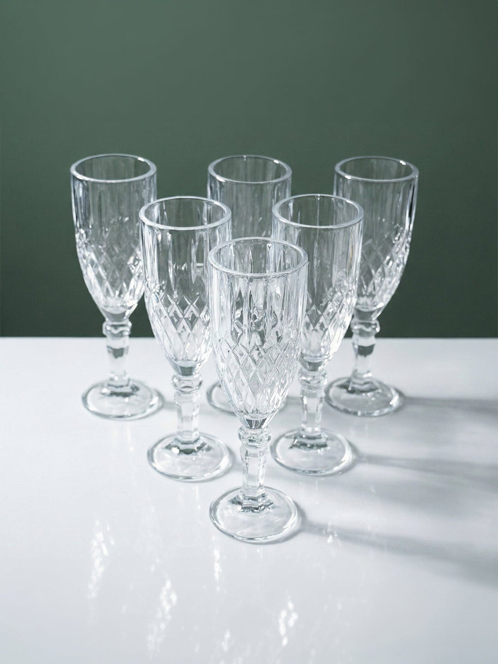 Diamond-Embossed Champagne Flutes - Set of 6 - The Golden Theory