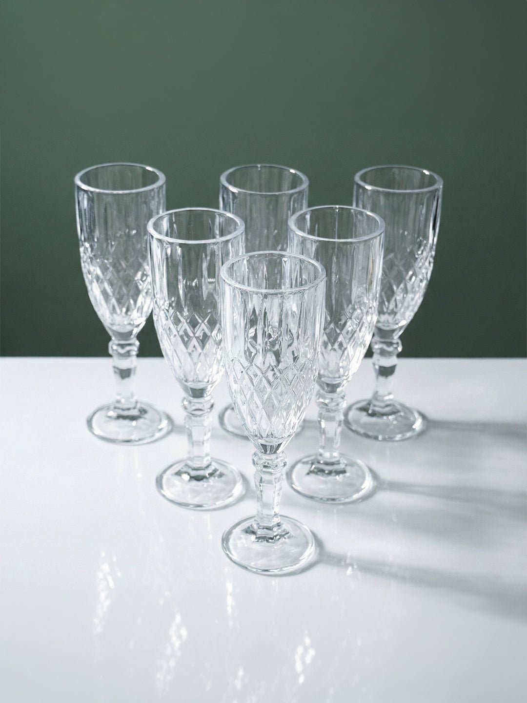 Diamond-Embossed Champagne Flutes - Set of 6 - The Golden Theory