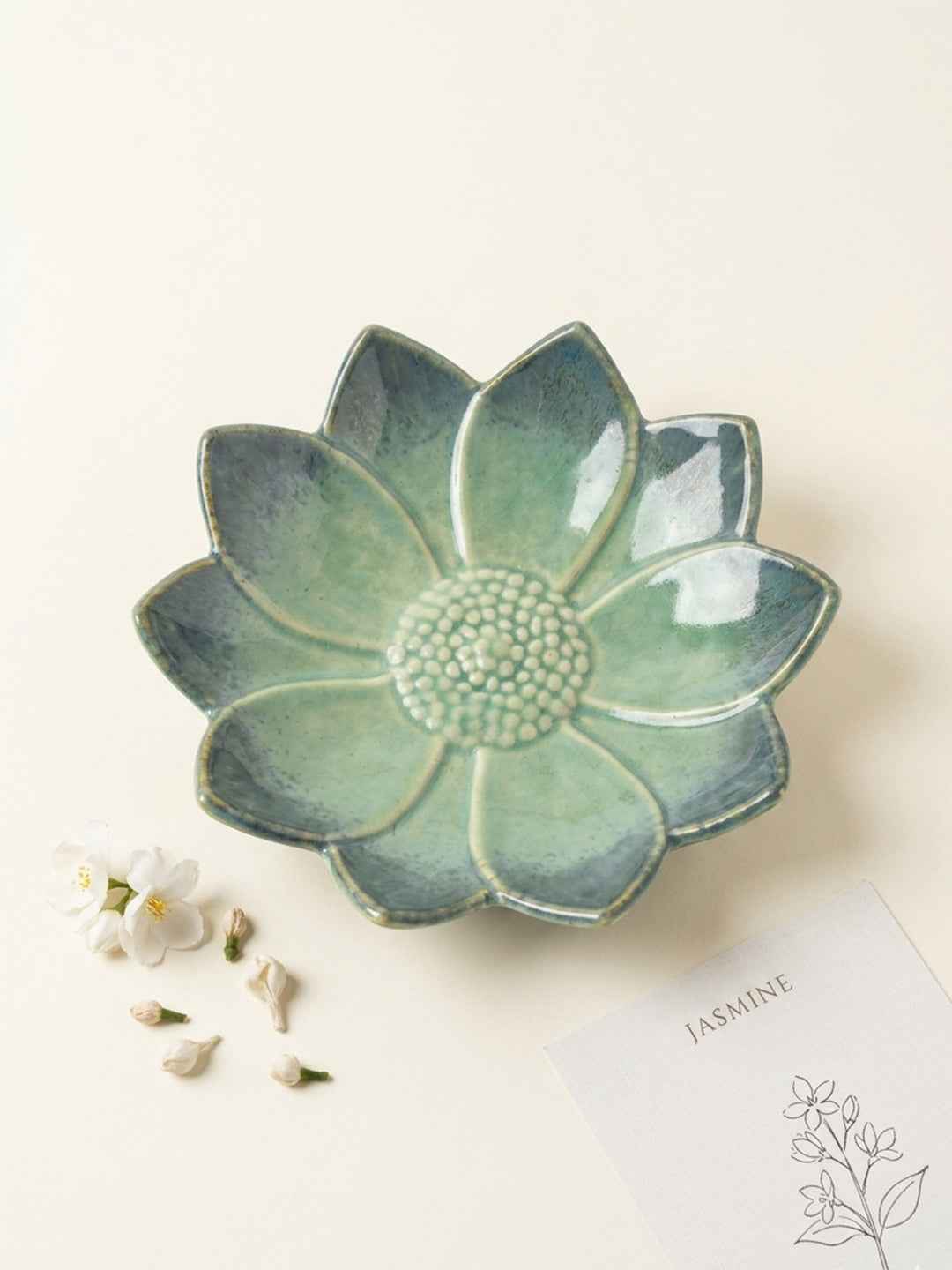 Dual Tone Blue Color Flower-Shaped Platter
