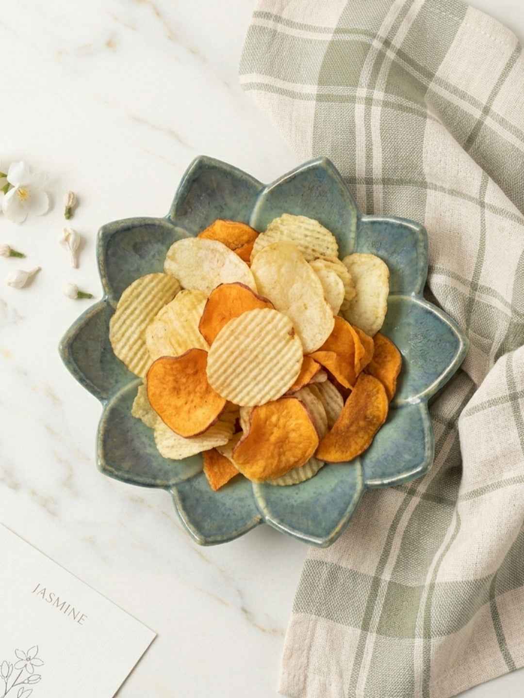 Dual Tone Blue Color Flower-Shaped Platter