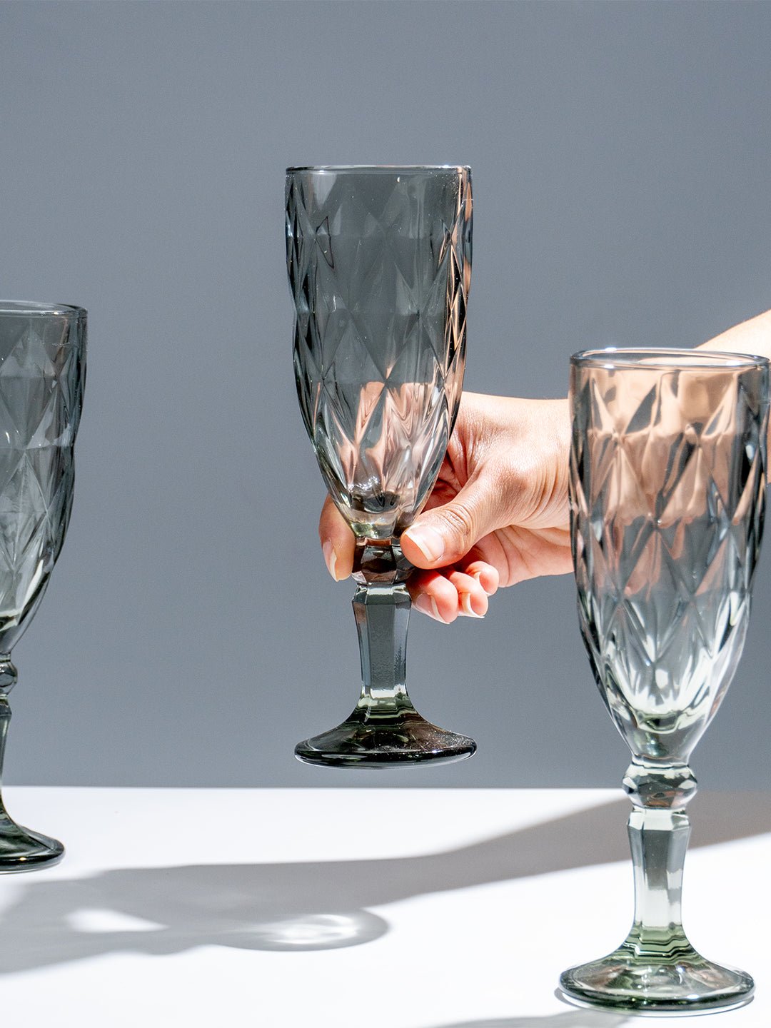 Elegant Black Crystal-Cut Glass Goblet - Set of 6 - The Golden Theory