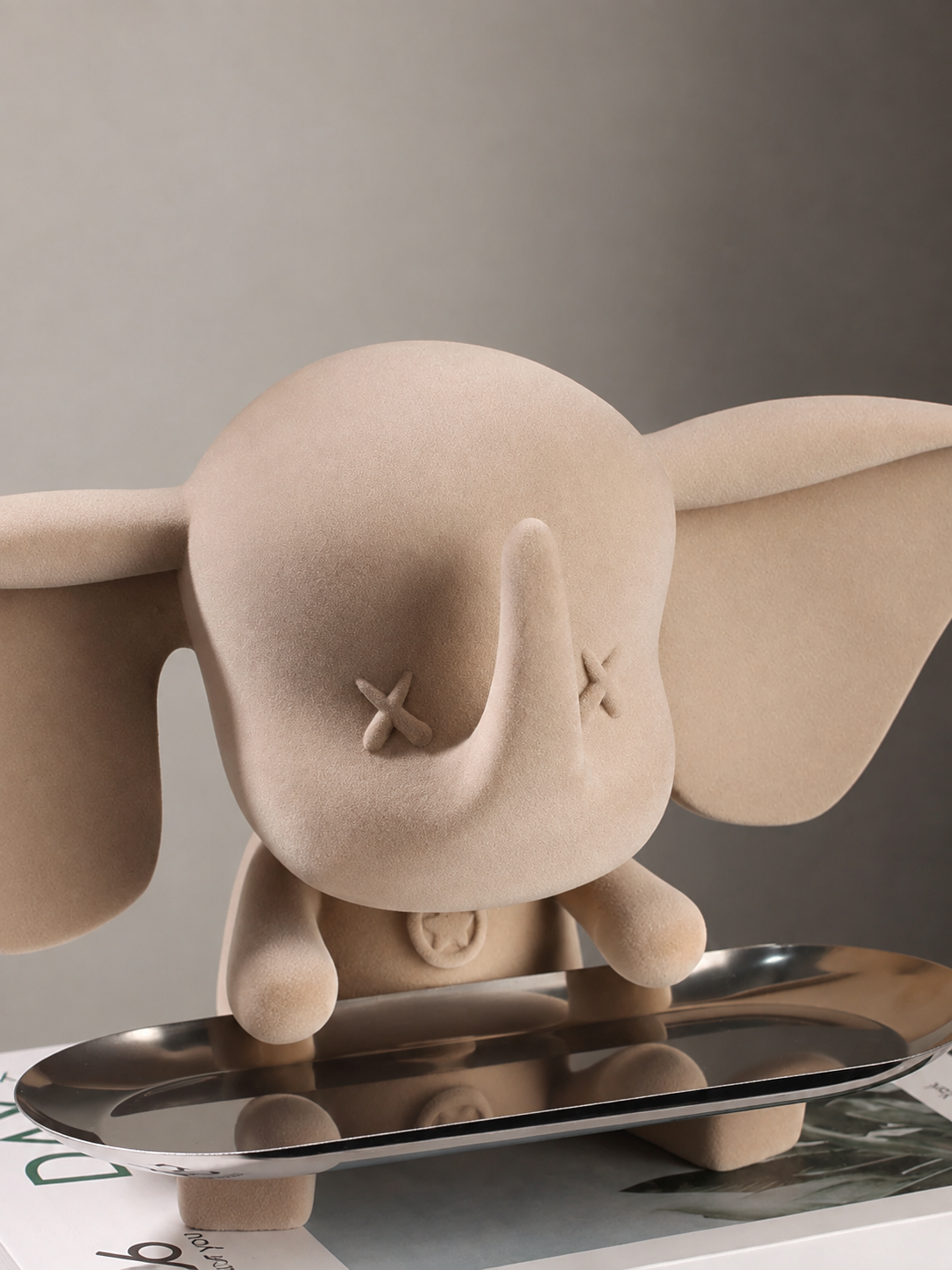 Beige Color Cute Elephant Statue with Tray