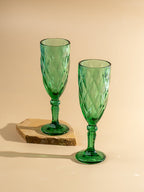 Emerald Green Diamond-Cut Glass Goblet - Set of 6 - The Golden Theory