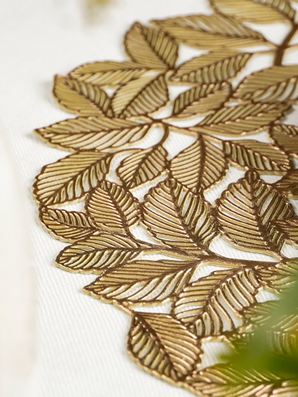 Flower Decorative Table Mats | Set of 2,6 - The Golden Theory